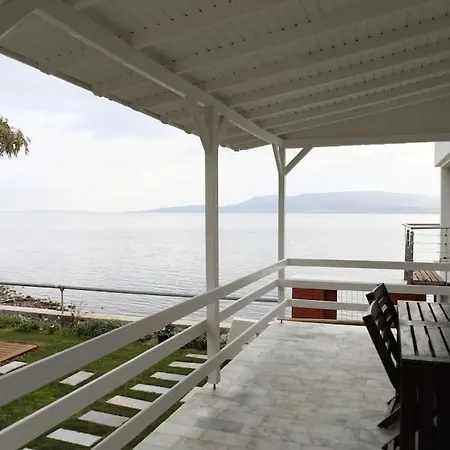 Feriehus Yfn Urla Seaside House