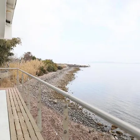 Yfn Urla Seaside House בית נופש