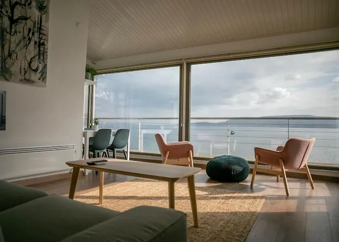 Yfn Urla Seaside House Balikliova