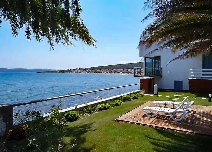 Tatil Evi Yfn Urla Seaside House Balikliova
